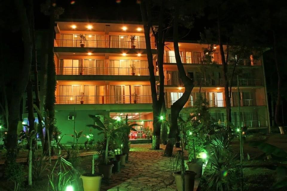 Andamati Beach Resort Grigoleti Zewnętrze zdjęcie